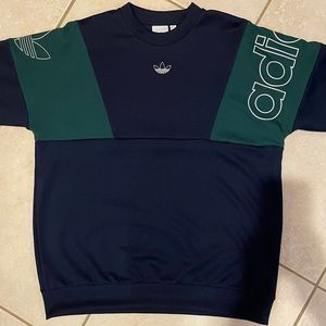 Adidas Sweatshirt